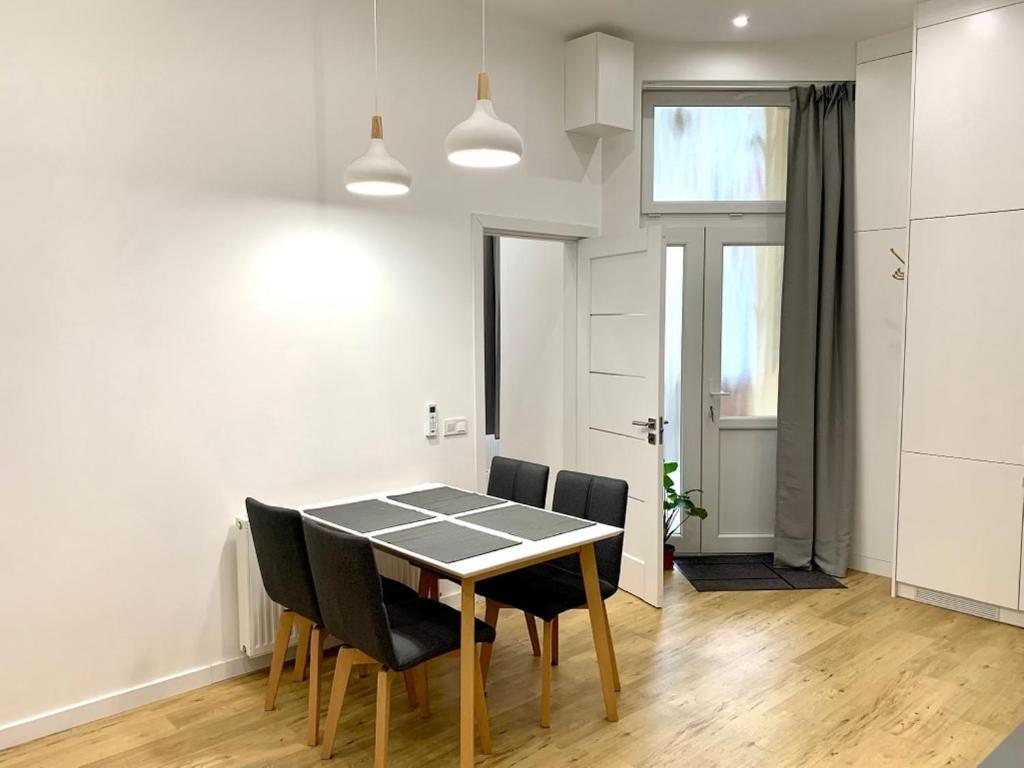 Colton Budapest Paulay Apartments Εξωτερικό φωτογραφία