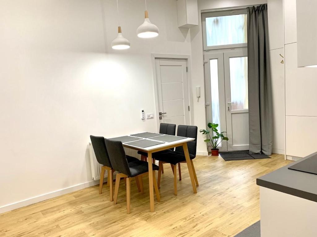 Colton Budapest Paulay Apartments Εξωτερικό φωτογραφία