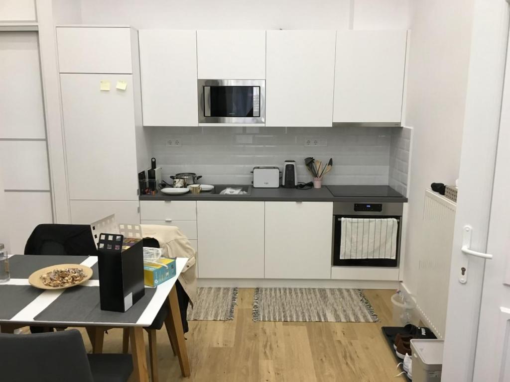 Colton Budapest Paulay Apartments Εξωτερικό φωτογραφία